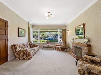 Estate Sale Classic!