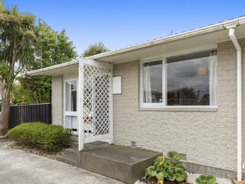 Value and potential - premium location