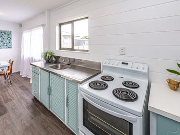 Seas this opportunity now!