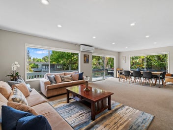 Freehold Remuera by Meadowbank School