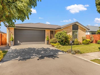 Beautifully Presented & Perfectly Positioned