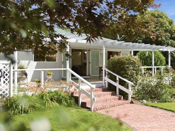 A Character Cottage – Your Country Project Await