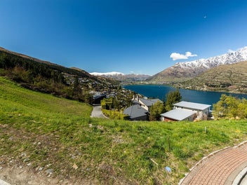 Build Your Dream on Queenstown Hill