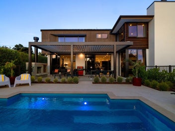 Grand Design. Premium position.