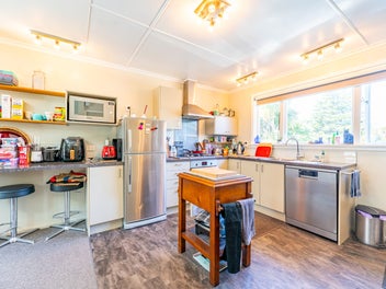 Family Living, Holiday Freedom or Airbnb Potential