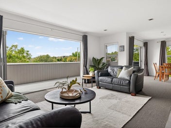 Elevated Views, Room for the Boat!