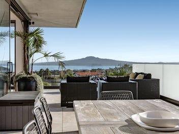 Distinct Amongst its Peers - Residence 305