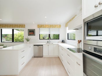 Private Retreat with Separate Two-Bedroom Unit