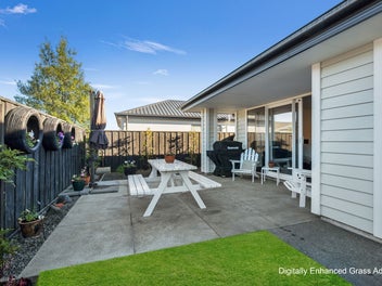 Solar Savings and Easy Living by the Coast