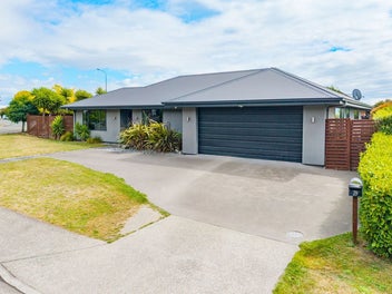 Make it your own, fantastic central location