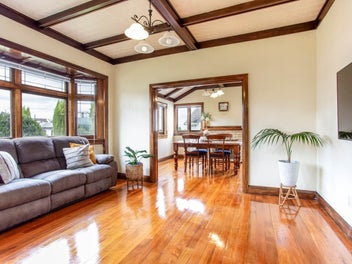 Good Looks. Great Bones.