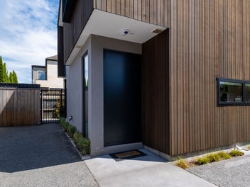 Sharp Price + Carpark & Bike Storage