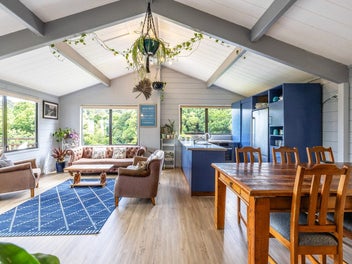 Secret Surfdale Paradise