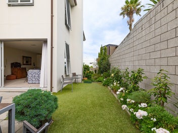 Stylish living with stunning Hobson Bay views