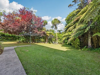Quiet, Central, and Privately Tucked Away!