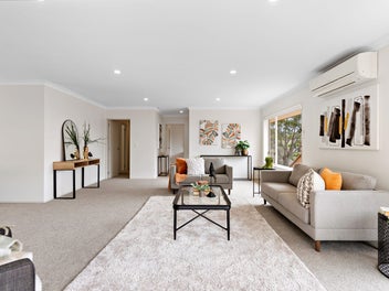 Fully Refreshed Single-Level Living