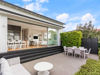 Family Living in a Classic Grey Lynn Bay Villa