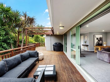 Family retreat with heart, soul and sun