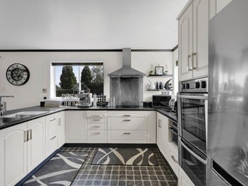 The Ultimate Family Sanctuary!