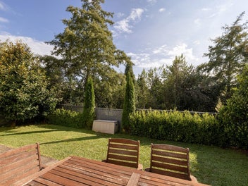 Spacious Family Living in The Lakes