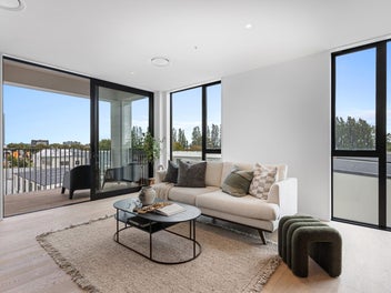 LAST ONE! Expansive city apartment with views