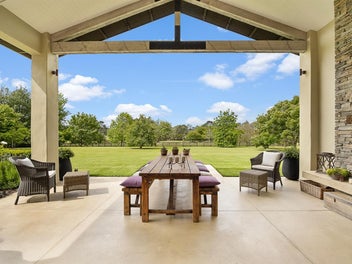 Tuscan Inspiration- 1 Ha Park like Setting