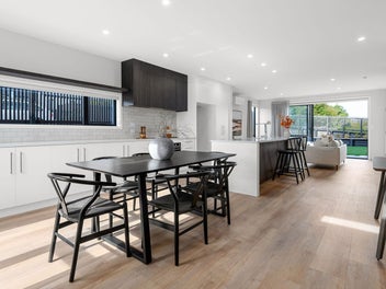 Smart, Stylish & Brand New