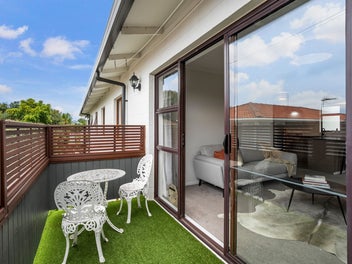 What Makes the Best Buying