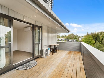 Probably the Best 1-Bedroom in Glen Eden