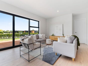 Stylish New Living in Martinborough