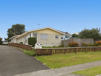 Solid Brick | Motivated Vendor