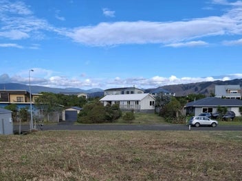 Te Horo Beach Section- Build your Coastal Escape