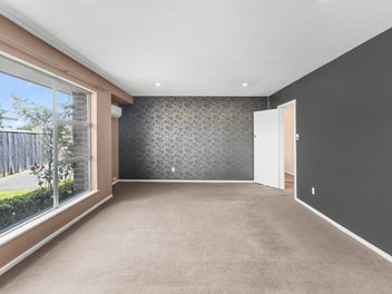 Great Bones, Ready for a Makeover