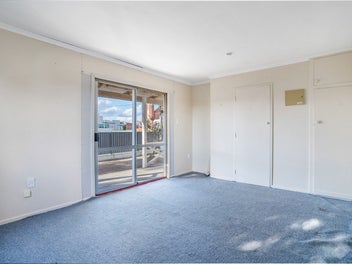 Rear section ready to go - services connected