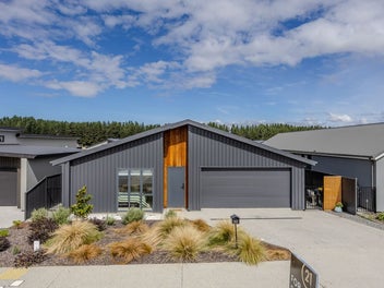 More to Love in Longview