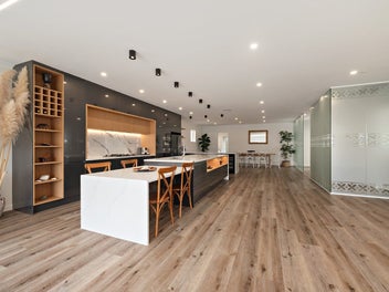 Modern Coastal Luxury with Flexible Living