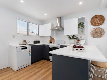 Substantial Family Living! BEO $589,000