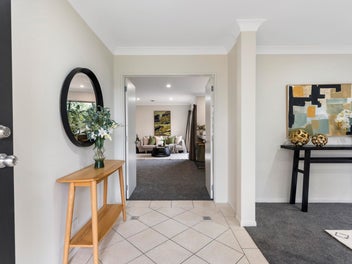 Move-in ready |Reremoana School zone