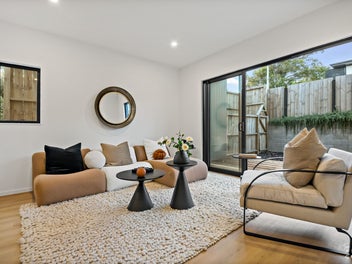 Smart Buying Begins in Mt Albert