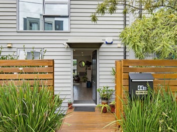 Sun-Soaked Corner Living in Glen Eden