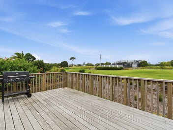 Auction Campaign – Space to Play. Views to Stay