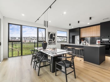 Modern Coastal Living with Peaceful Bush Views