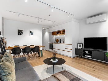 Le Corbusier Inspired Pied A Terre