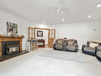 Character Family Home