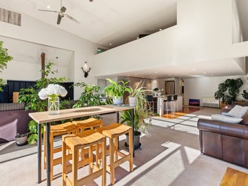 Arrowtown charm on the river reserve