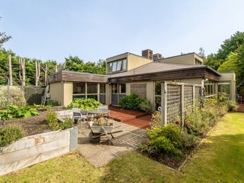 Looking to upsize? Act Now!