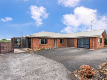 A WARM WELCOME AWAITS