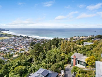 St Clair Opportunity - Three Titles, Big Potential