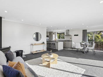 Sunny, Private and Ready to Enjoy