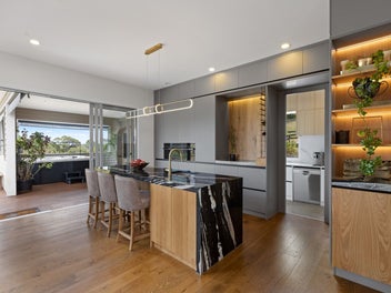 Motivated Vendors-Elegant Family Home- Coatesville